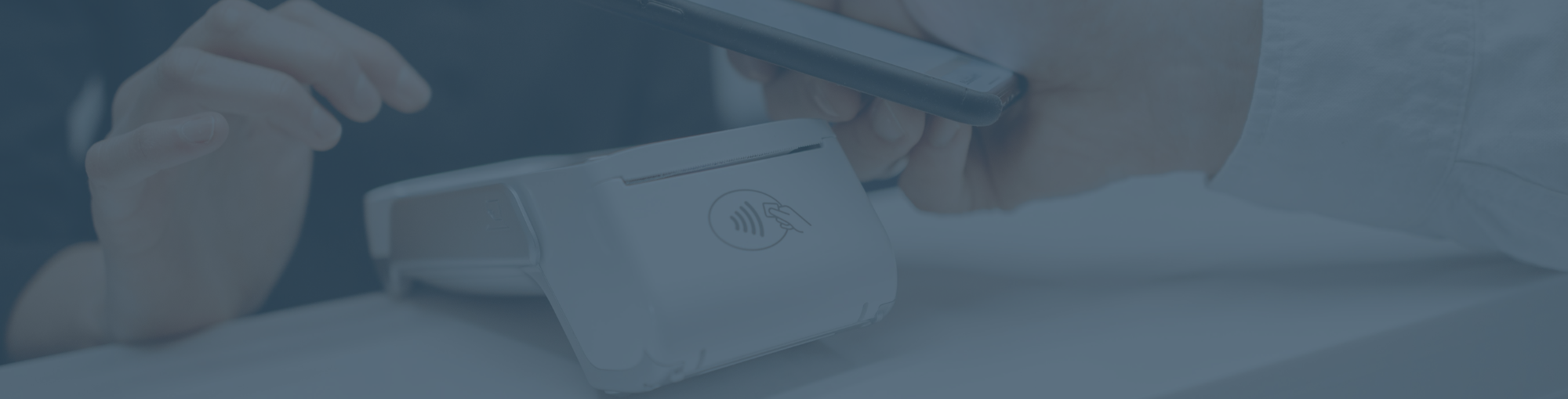 customer-tap-pay-on-a-clover-pos